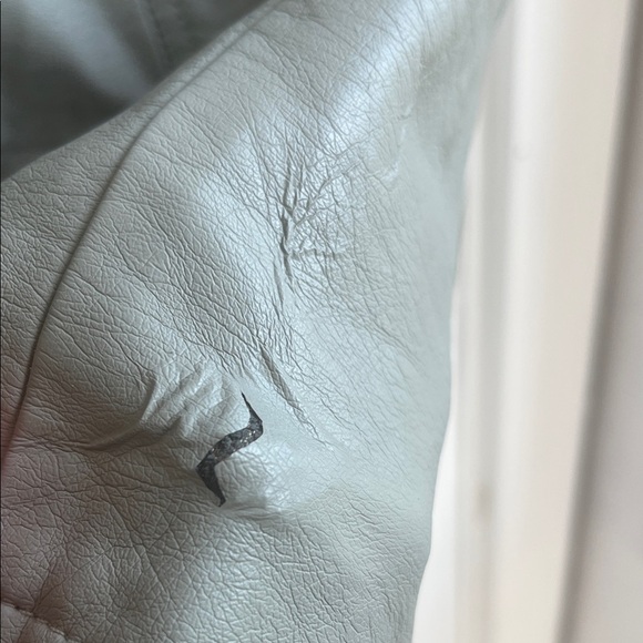 Northern Reflections Women's Gray Vest Size Large - Picture 8 of 8